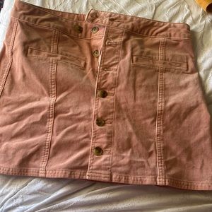 american eagle skirt.